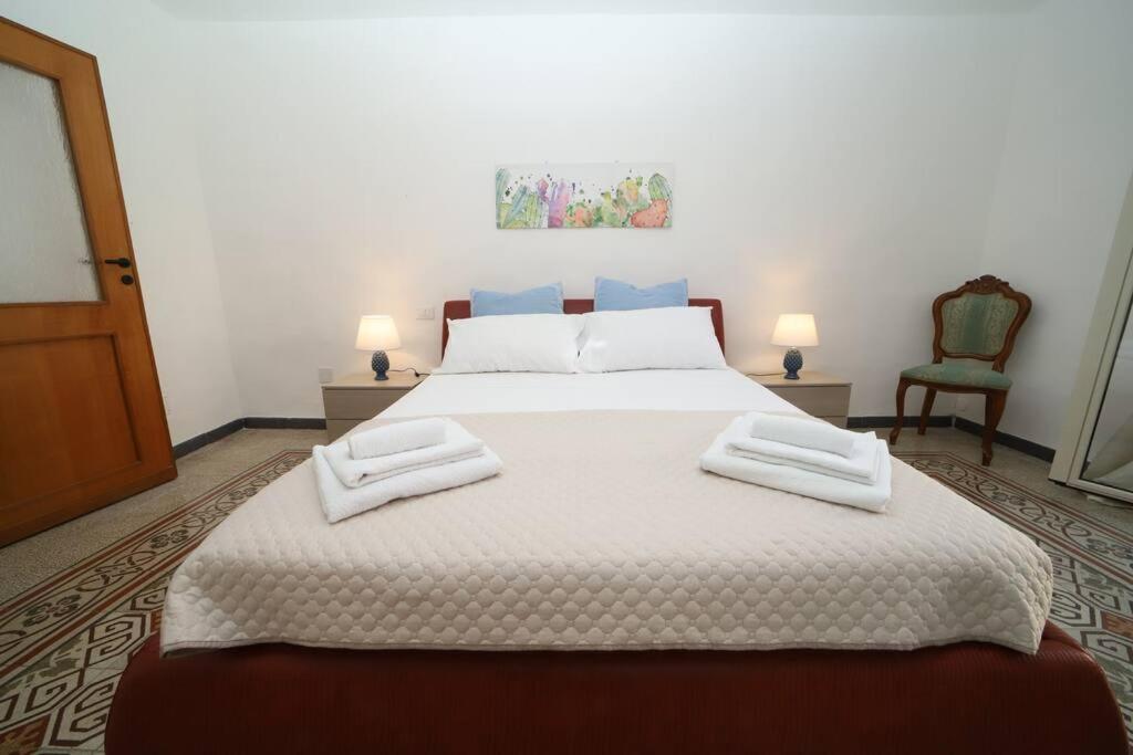 팔레르모 Colonna House Casa Tra La Zisa E La Cattedrale 아파트 외부 사진