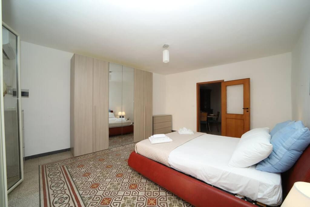 팔레르모 Colonna House Casa Tra La Zisa E La Cattedrale 아파트 외부 사진